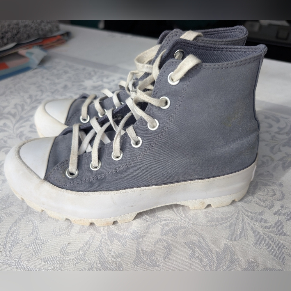 Converse Lugged Sole Chuck Taylor Gray (Steel Blue) High Tops. Wmn's Sz 7